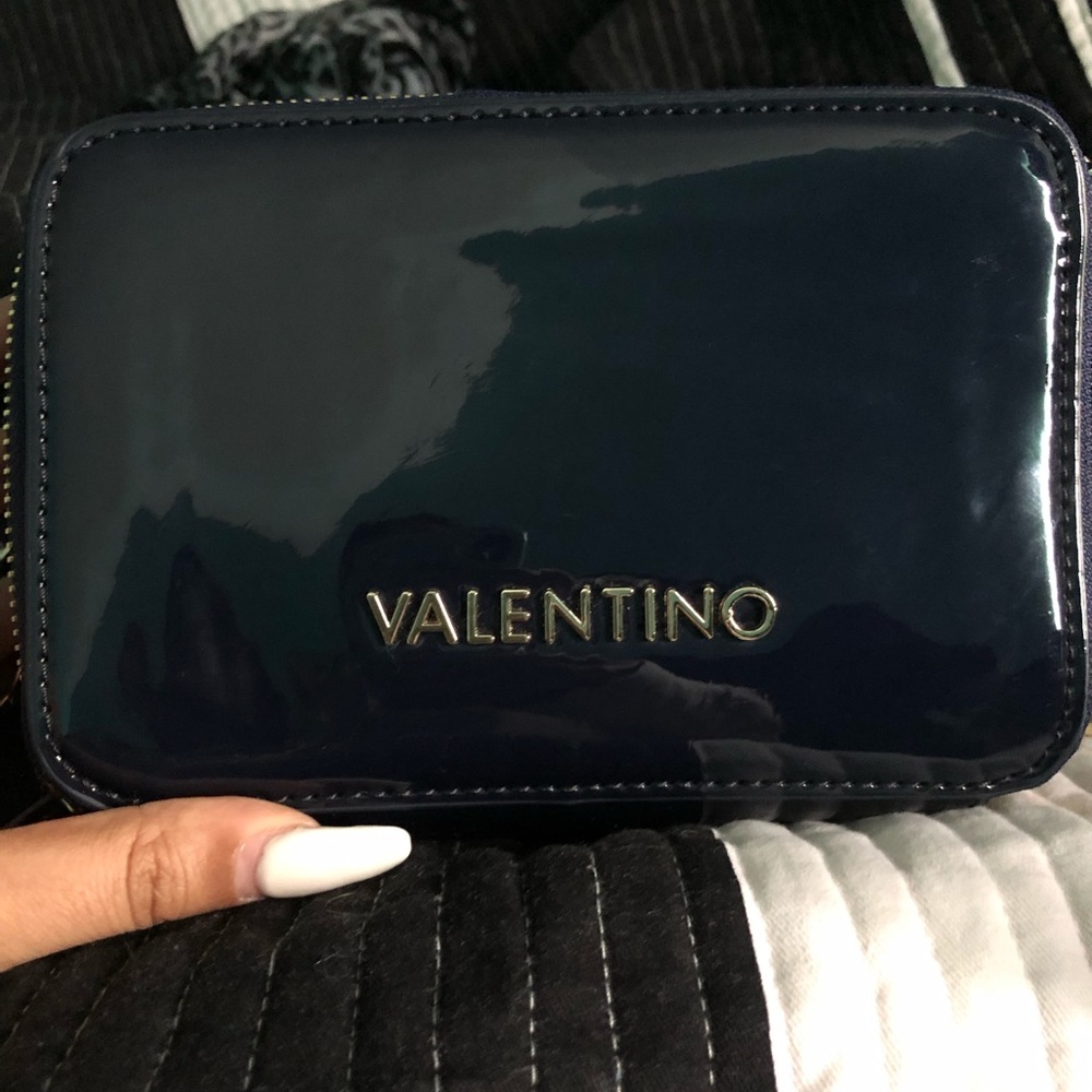 100% authentic Valentino Crossbody